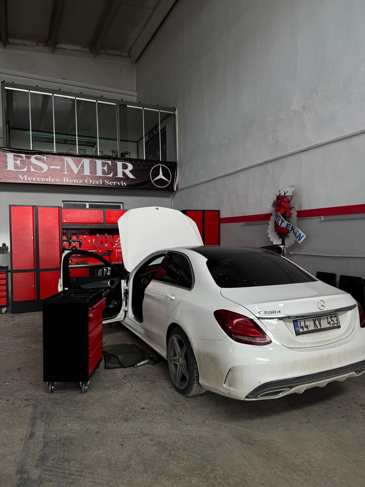 Es-Mer Garage Mercedes Özel Servis